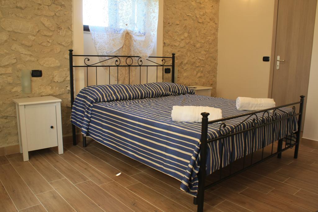Tenuta Lanza Il Mulino Acquaviva Platani Екстериор снимка