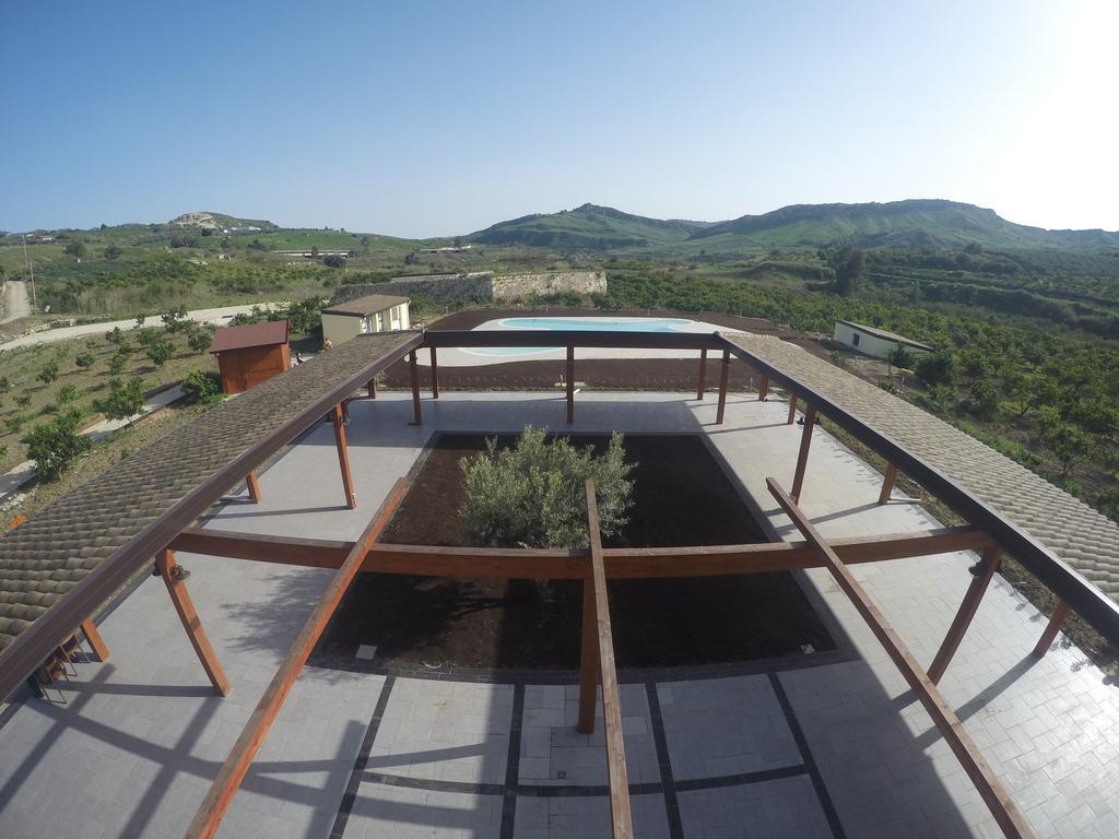 Tenuta Lanza Il Mulino Acquaviva Platani Екстериор снимка